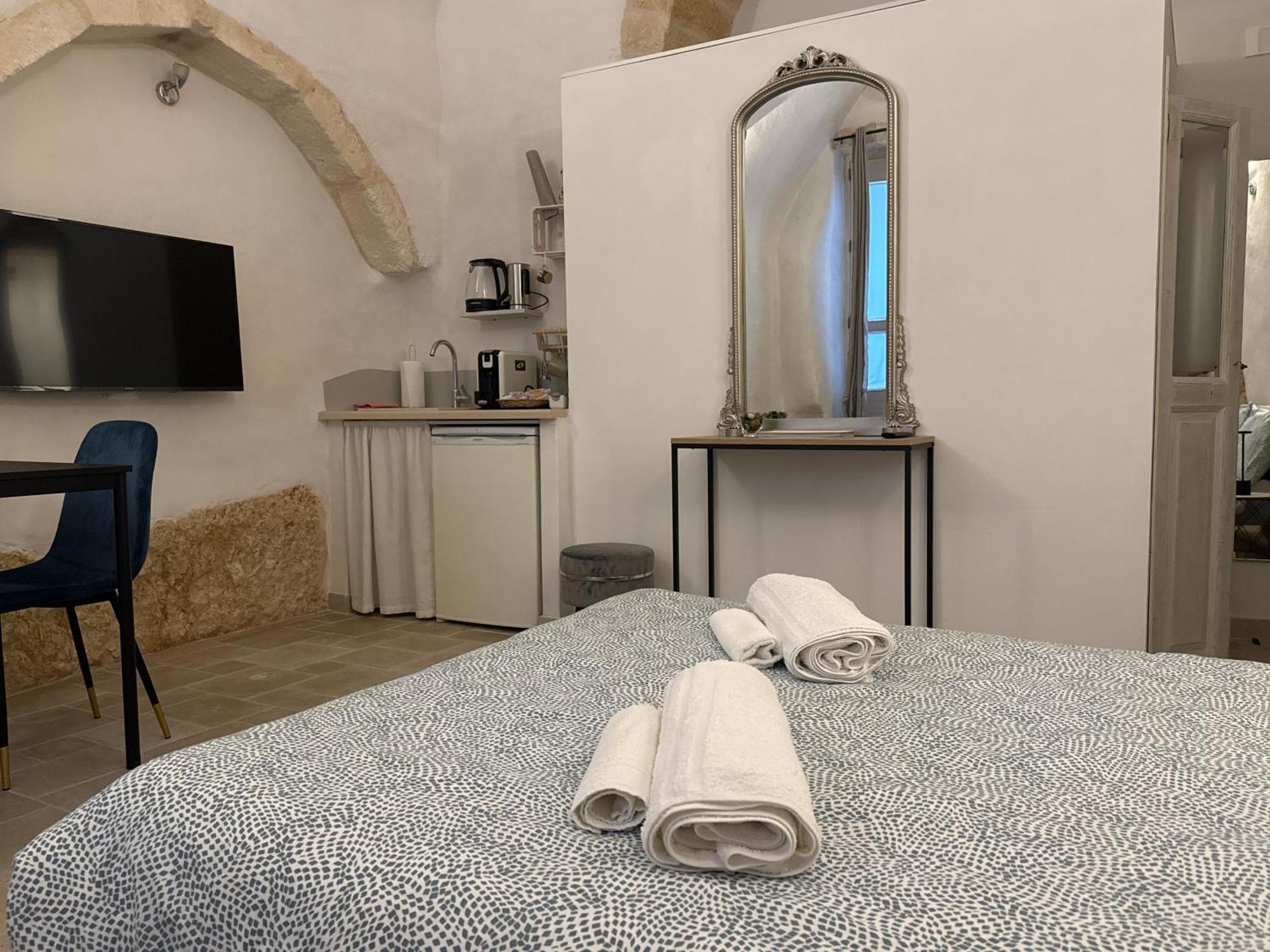 Arquati Room Ostuni Εξωτερικό φωτογραφία