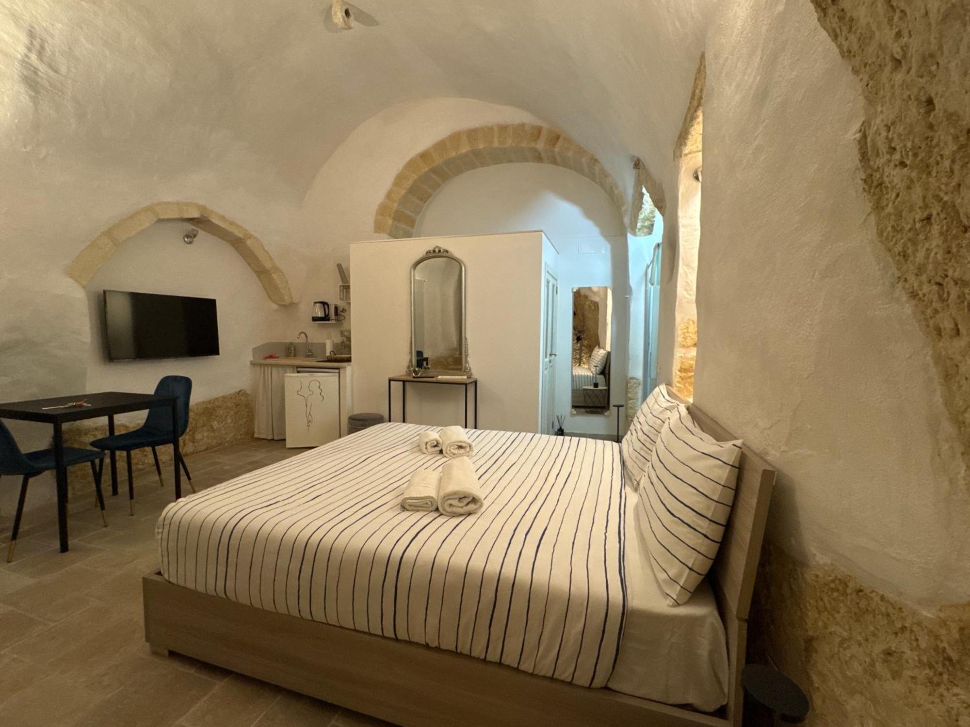 Arquati Room Ostuni Εξωτερικό φωτογραφία